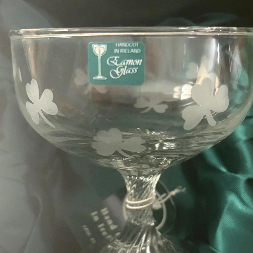 Eamon Glass Shamrock Compote Dish Irish Crystal Bowl Dublin Ireland